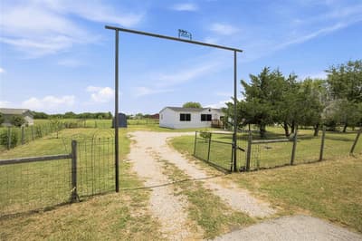 3951 Fm 550, Royse City TX 75189