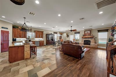 180 Hcr 2224 E, Aquilla TX 76622 - Photo 5