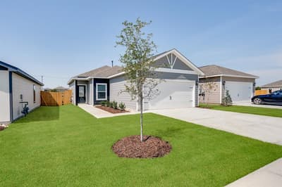 8313 White Wolf Trail, Ponder TX 76259