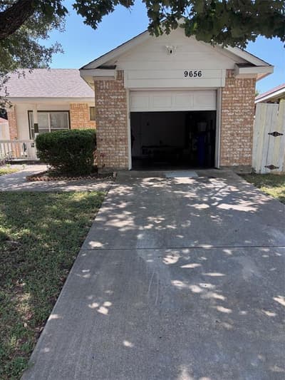 9656 Stonewood Drive, Dallas TX 75227
