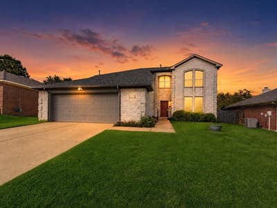 5004 Vaquero Drive, Arlington TX 76017
