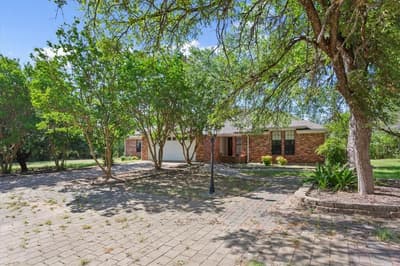264 Emily Lane, Waco TX 76708 - Photo 4