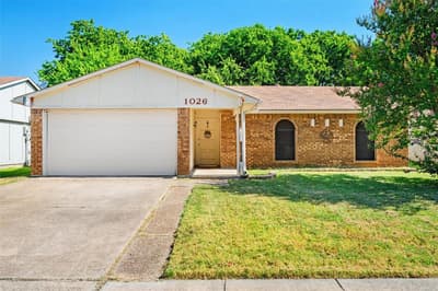 1026 Santa Fe Trail, Grand Prairie TX 75052