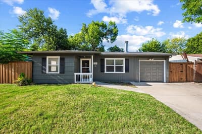 1304 Cardinal Street, Arlington TX 76010