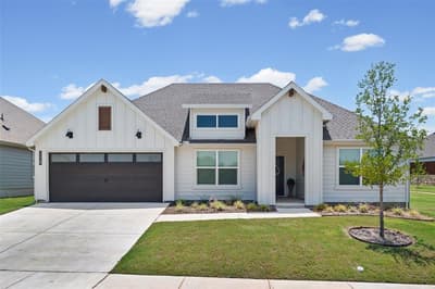 1119 Keystone Drive, Granbury TX 76048