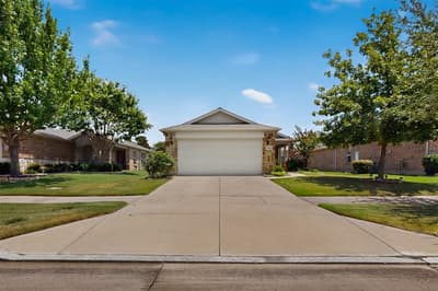 7420 Wiley Lane, Frisco TX 75036 - Photo 2
