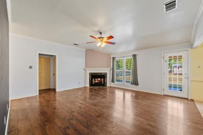 313 N Main Street, Red Oak TX 75154 - Photo 3