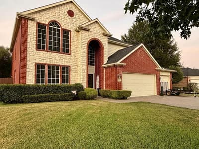 8101 Mansanillo Court, Arlington TX 76002 - Photo 3