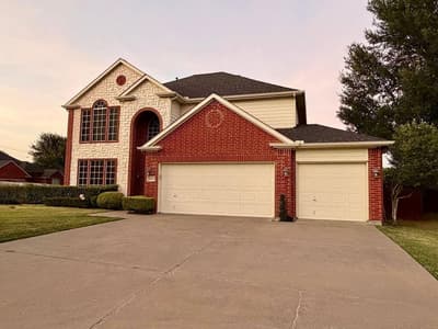 8101 Mansanillo Court, Arlington TX 76002