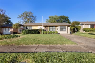 1233 E Park Drive, Mesquite TX 75149