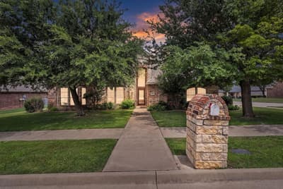 3809 Sumner Court, Sherman TX 75090