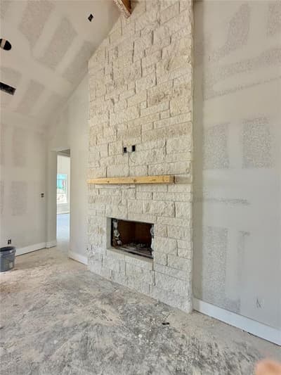 1004 Sabrina Court, Weatherford TX 76085 - Photo 4