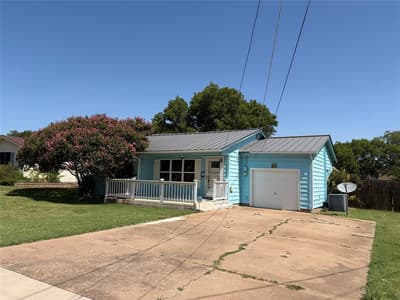 300 W Northern Avenue, Saginaw TX 76179
