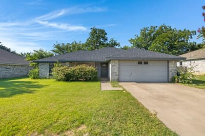 2509 Silvermeadow Lane, Corinth TX 76210