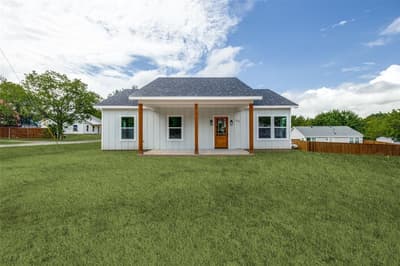 216 W Cardinal, Ector TX 75439