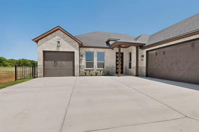973 Bandon Dunes Drive, Fort Worth TX 76028 - Photo 3