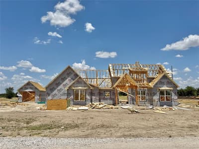 2013 Collin Street, Weatherford TX 76085