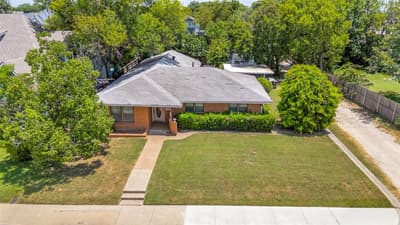 311 S Dooley Street, Grapevine TX 76051