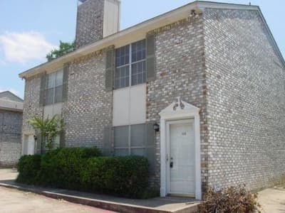 110 Graystone Place, Duncanville TX 75137
