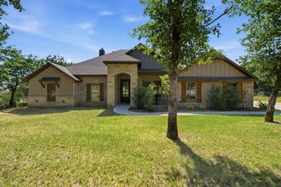 1013 Churchill Lane, Millsap TX 76066