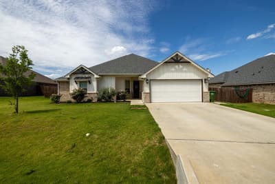 3006 Promenade Drive, Granbury TX 76049