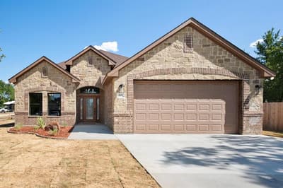 860 Fuller Avenue, Cleburne TX 76031