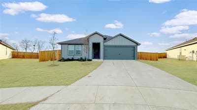 1310 Sideboard Drive, Nevada TX 75173