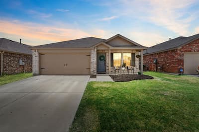 709 Odlozil Lane, Ennis TX 75119