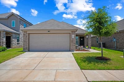 1709 Mark Lane, Ennis TX 75119