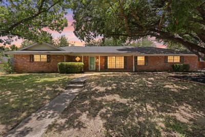 1429 Pamela Street, Hurst TX 76053