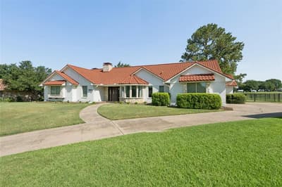 1307 Cherry Hill Court, Mansfield TX 76063