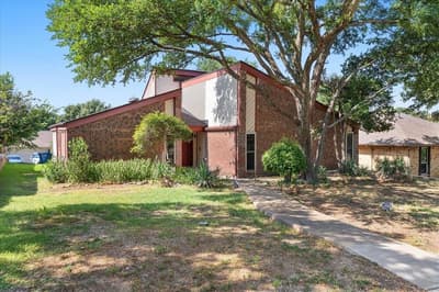 1820 Green Ridge Court, Carrollton TX 75007