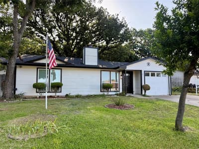 4804 Lemondrop Court, Arlington TX 76017