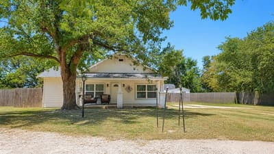 200 S Mimosa Street, Paradise TX 76073