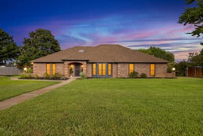 121 Crestview Street, Chandler TX 75758