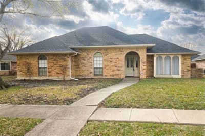 2405 Country Valley Road, Garland TX 75041