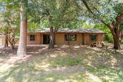 611 Cain Street, Lake Dallas TX 75065