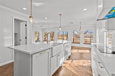 1701 E Lake Drive, Weatherford TX 76087