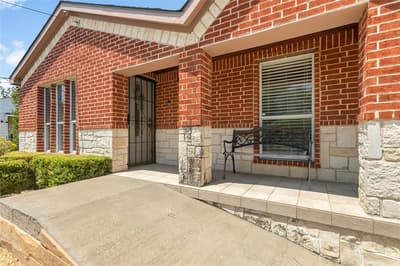 4319 Glenhaven Boulevard, Dallas TX 75211 - Photo 2