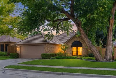 2739 Sedgeway Lane, Carrollton TX 75006