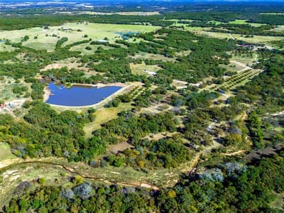 6108 Cottonwood Creek Road, Saint Jo TX 76265