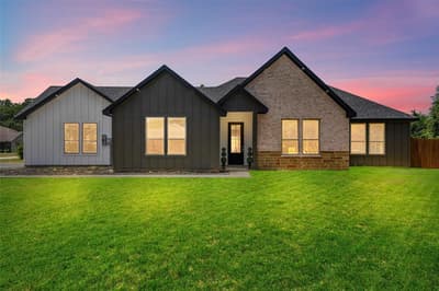609 Luzon Street, Tool TX 75143