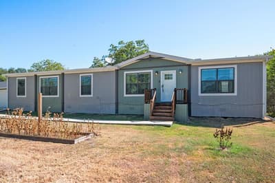 716 N Wright Avenue, Kerens TX 75144