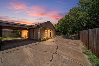 420 S Las Vegas Trail, White Settlement TX 76108