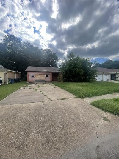 459 Alcorn Avenue, Dallas TX 75217