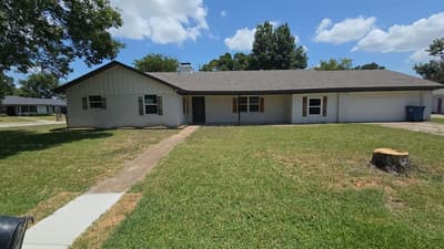 901 Crestview Drive, Kaufman TX 75142