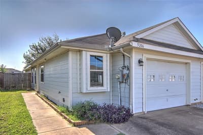 5206 Mountain Spring Trail, Fort Worth TX 76123