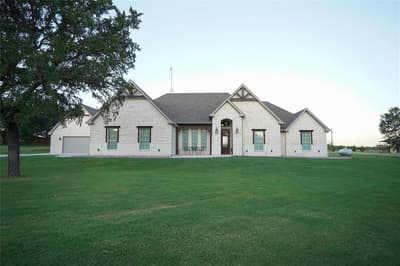 1945 County Road 1111, Decatur TX 76234