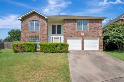 6825 Permian Lane, Fort Worth TX 76137