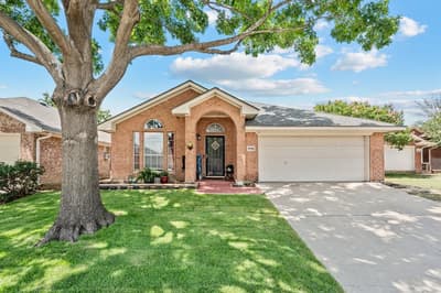 8112 Heritage Place Drive, Fort Worth TX 76137
